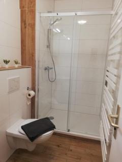 Gemütliche Erdgeschosswohnung mit 3 Einzelzimmern! - 6