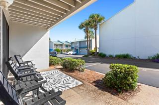 Gulfwinds 51 - Private Beach - 9