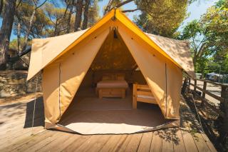 Tres Estrellas Costa Brava - 2