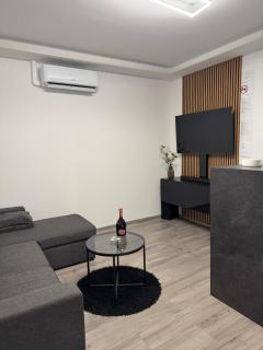 Lux Stay Apartmant - 6