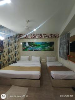 Hotel lavish Santuary - Nueva Delhi - 3