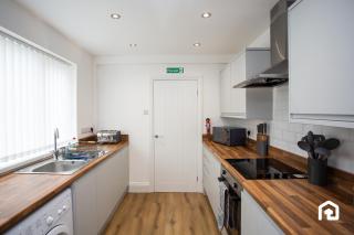 The Ryton Free Wi-Fi Parking - 7