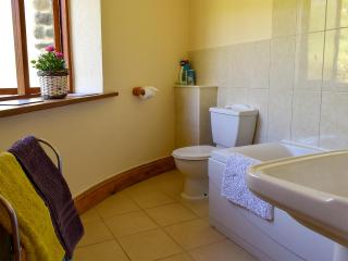 Round House - Uk12083 - 4