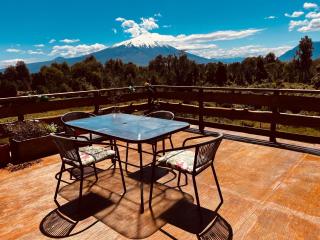 Casa con vista a los volcanes y Lago Llanquihue - 0