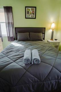 Blue Heron Cottage with Game Room, Deck & Hot Tub - 8