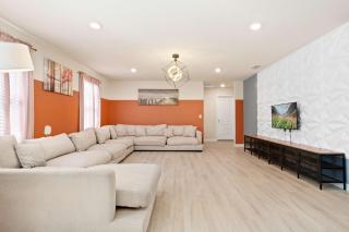 7BR Solterra Resort - Newly renovated home w pool - Davenport - 0