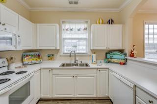 Golf and Relax! Resort-Style Condo in Myrtle Beach - 1