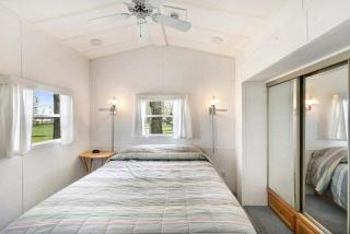 Fergus Falls Glamping Destination for Memorable Lakeside Family Vacations in Minnesota - 7