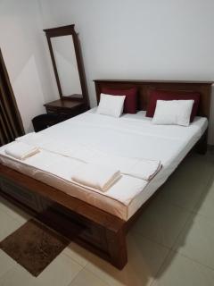 J's lodge - Negombo - 1