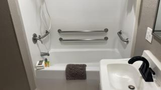 Pinetop Studio Suites - 6