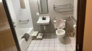 Pinetop Studio Suites - 5