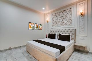 Townhouse DSIDC Bawana Formerly Kanhaiya Residency - 1