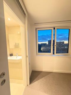 Stylish new flat in Greater London - 5