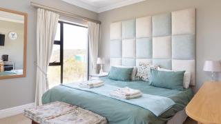 Fly Me To The Moon Guesthouse - 9