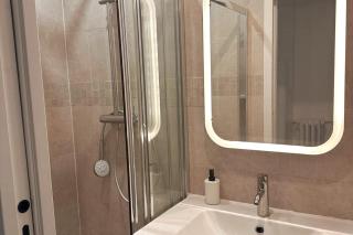 NIA REN Republique - 3