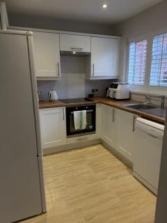 3 bedroomed house in the heart of Torquay - 4