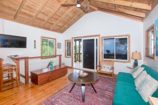 West Bay Unique Home with an amazing oceanview - 0