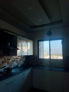 AB's skyview apartment - 8