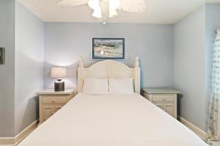 TP4937: 4937 Turtle Point - 4