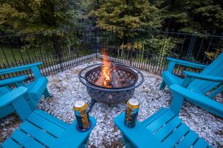 Ascension Cabin - hot tub, fire pit, babbling brook - 6