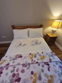 Central Stay-halfway between Killarney and Tralee - 1