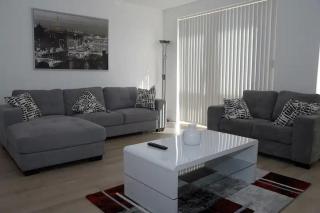 Canning Town Luxury Flat - 0
