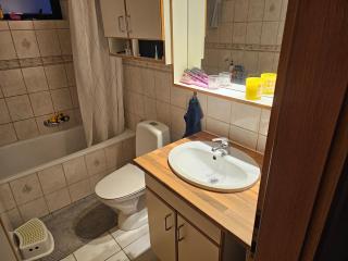 Cozy little apartment in Akranes, Iceland - 7