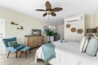 The One Love at Cottages - 8