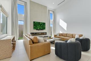 Desert Elegance-Heated Pool & Spa-North Scottsdale - 2