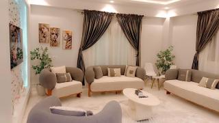 شقه فندقيه3غرف وشرفه بفيلا الشيخ زايد أمام زد بارك - 3