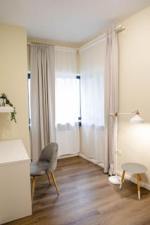 Beautiful new studios super location - 8