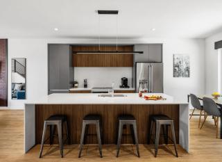 Horizon - 2 Units - Jacuzzi - Private Balconies - 9