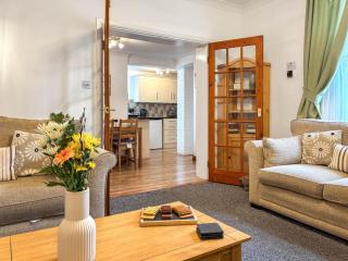 Lavender Cottage - 6