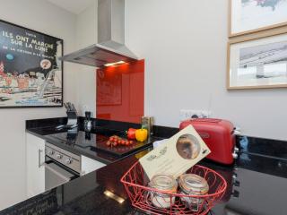 The Barn At Grislow Field - 5