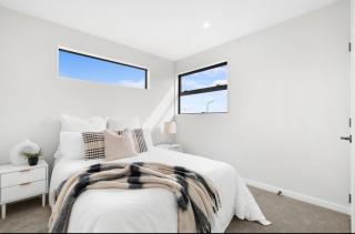 Modern Heritage 2BR Home - 7