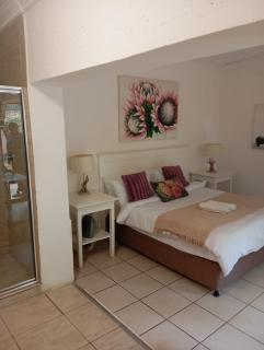 Aero Garden Ensuite - 3