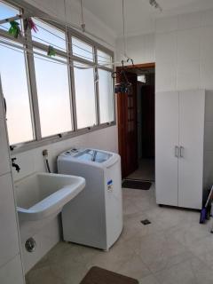 Lindo Apartamento Reformado muito espaçoso pertinho da praia - Guarujá - 3