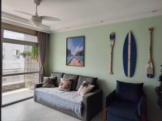 Lindo Apartamento Reformado muito espaçoso pertinho da praia - Guarujá - 2