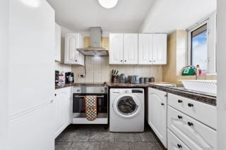 London Tower Bridge Entire House! Garden, Free Parking, Sleeps up to 6! - 1