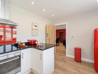 The Barn At Grislow Field - 4