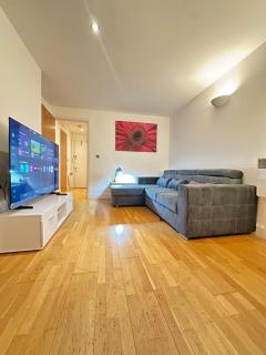 The Central Suite - 0