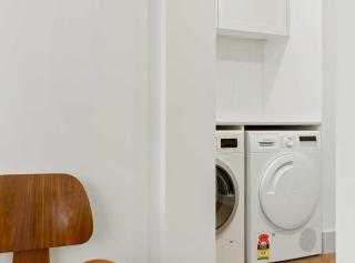 City Centre Studio by Hyde Park - 8