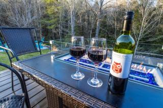 Ascension Cabin - hot tub, fire pit, babbling brook - 5