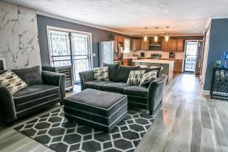 Modern 3BR-3BA Brick Home Near Everything - 0