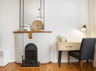 Coastal Living Just Metres From Coogee Beach - 5