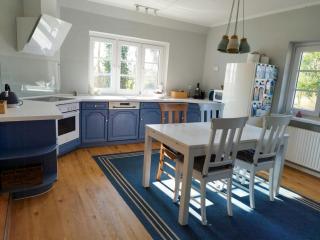 Idyllic Thatched Cottage Near St Peter-Ording - 4