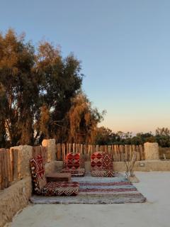 Friendo's House & Hot Spring - 2