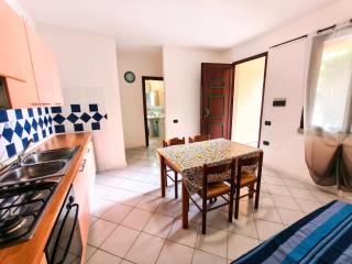 Apartment with Pool and Private Parking - 2