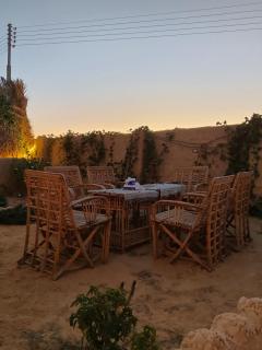 Friendo's House & Hot Spring - 1