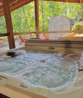 Eagle Mountain River Retreat - 4